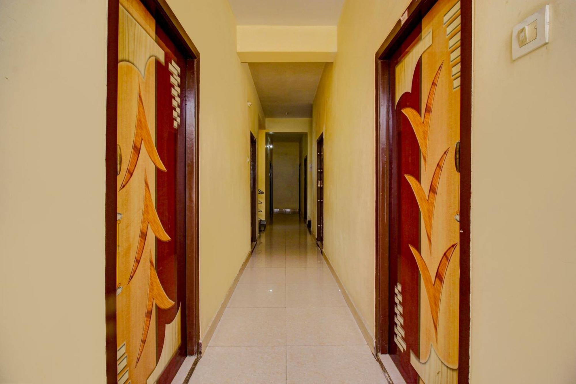 Spot On Sankalp Residency Hotel Hyderabad Exterior foto