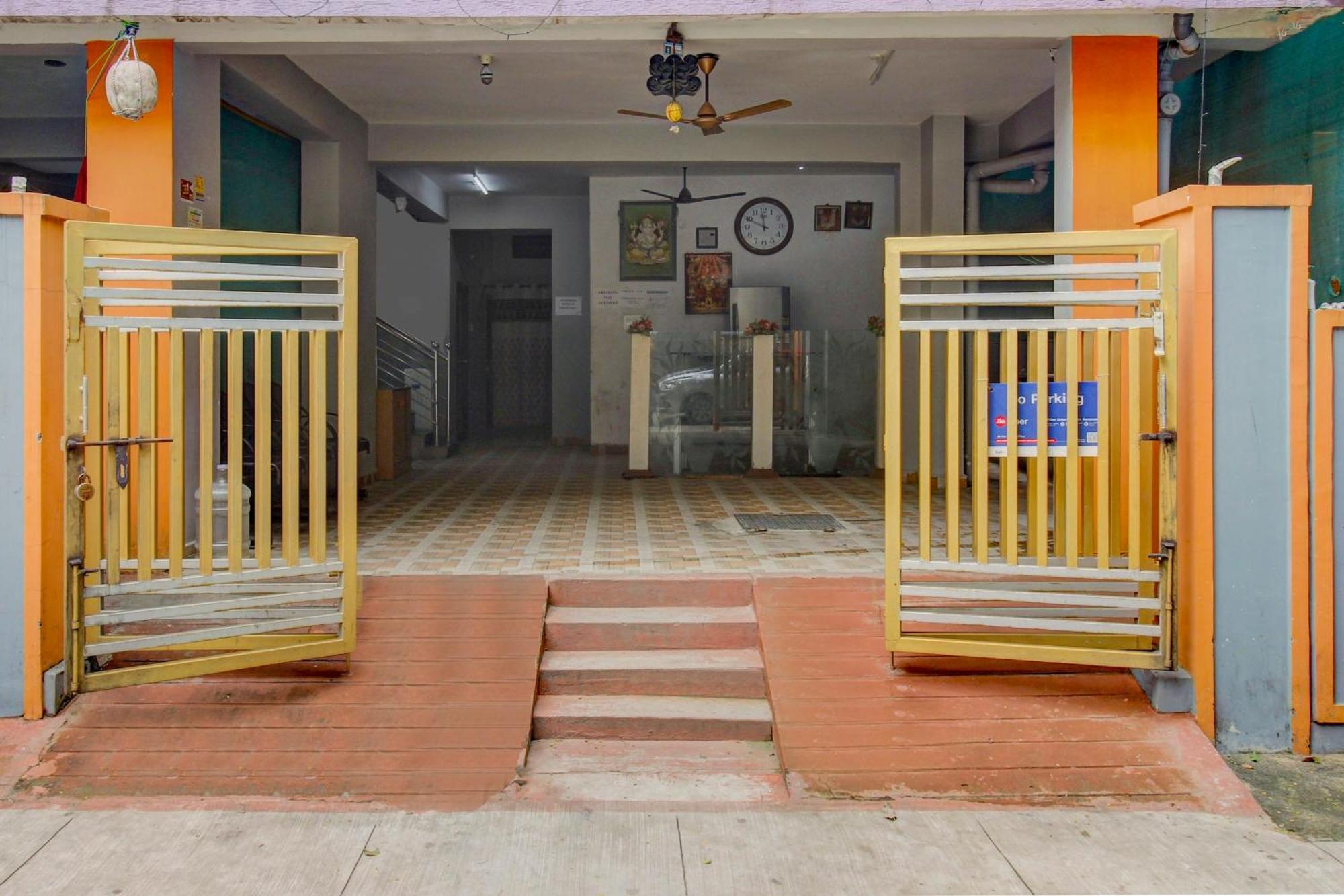 Spot On Sankalp Residency Hotel Hyderabad Exterior foto